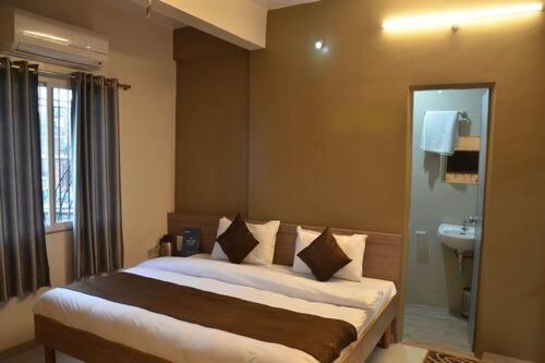 אאורנגבד Hotel Royal Regency מראה חיצוני תמונה