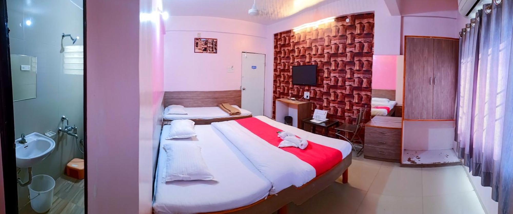 אאורנגבד Hotel Royal Regency מראה חיצוני תמונה